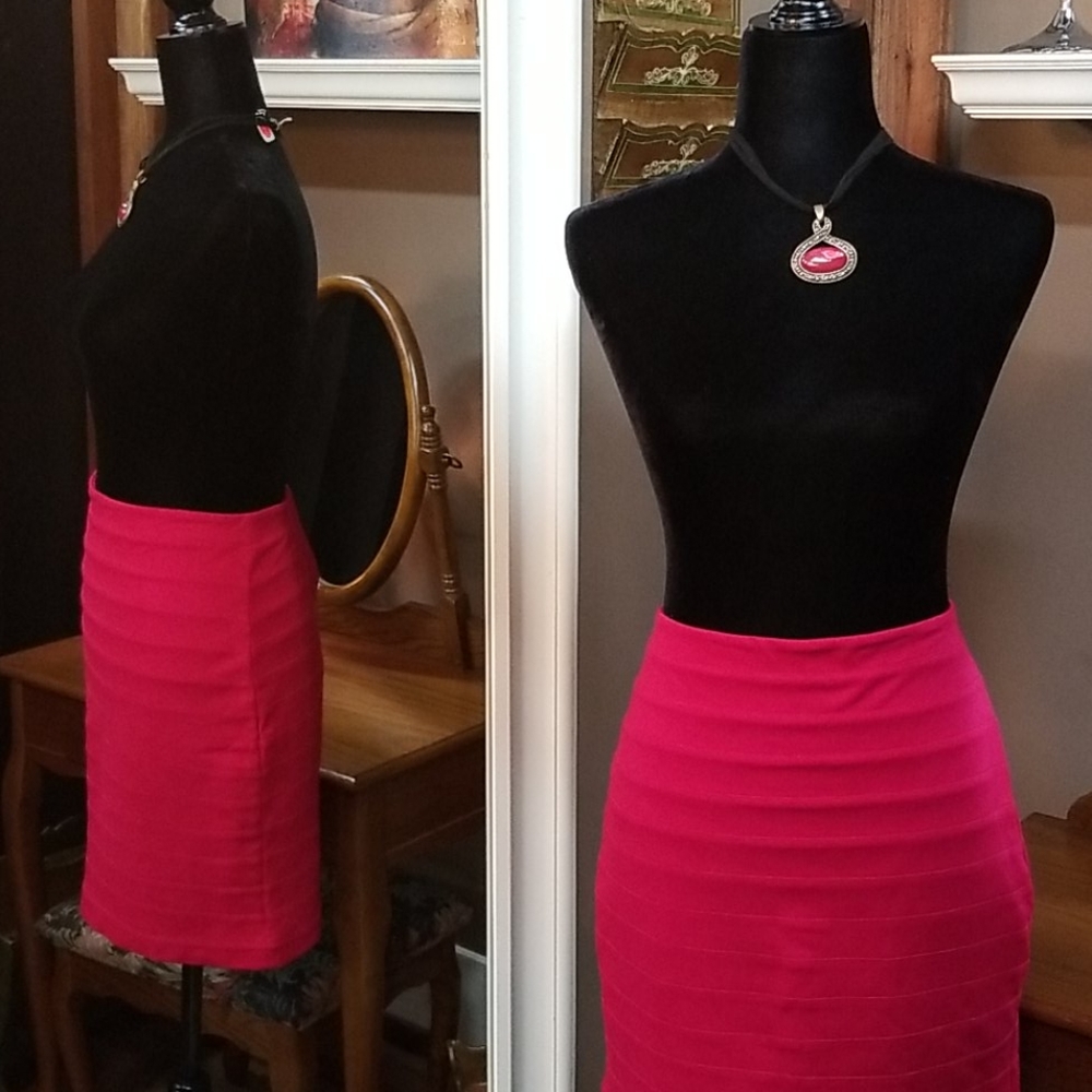 Express Design Studio mini skirt size 4